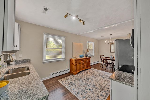 3109 Longhorn RD, Roanoke, VA 24018