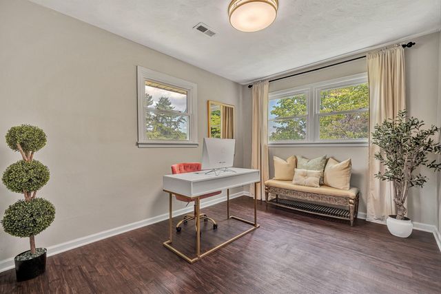 3109 Longhorn RD, Roanoke, VA 24018