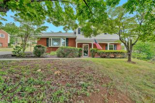 3109 Longhorn RD, Roanoke, VA 24018