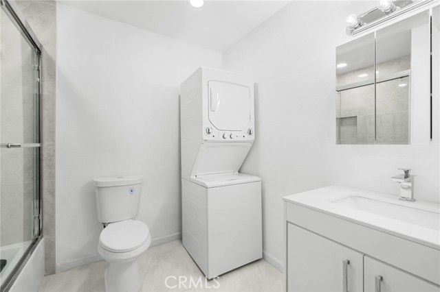 621 E Cedar A, Burbank, CA 91501