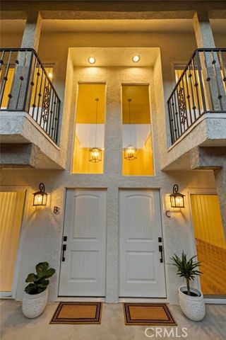 621 E Cedar A, Burbank, CA 91501