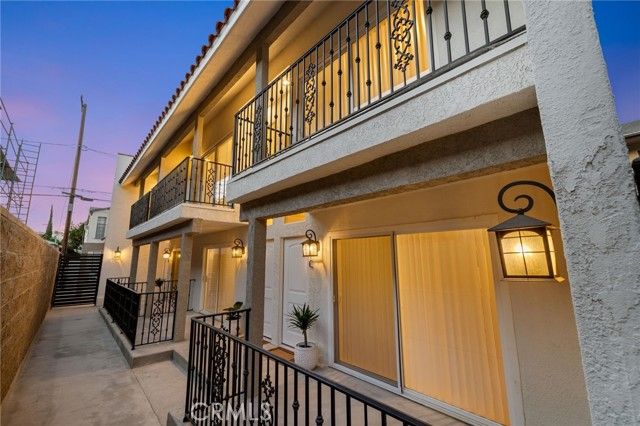 621 E Cedar A, Burbank, CA 91501