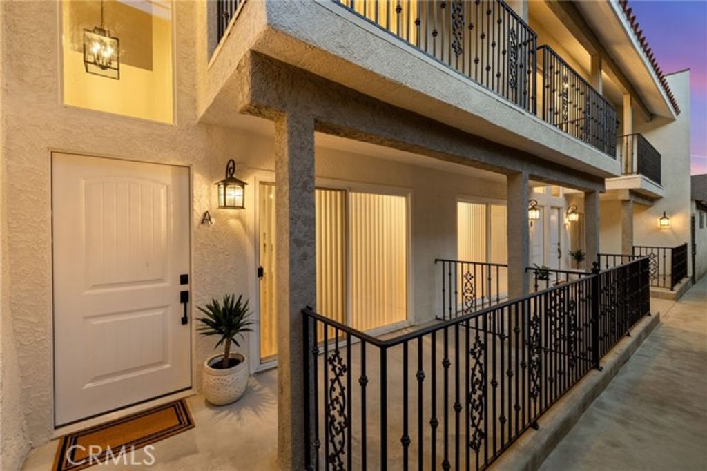 621 E Cedar A, Burbank, CA 91501