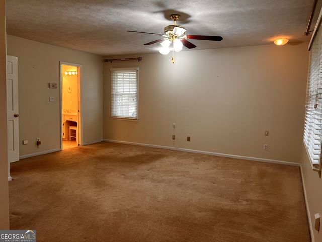 24 N Brooks Road, Lagrange, GA 30240