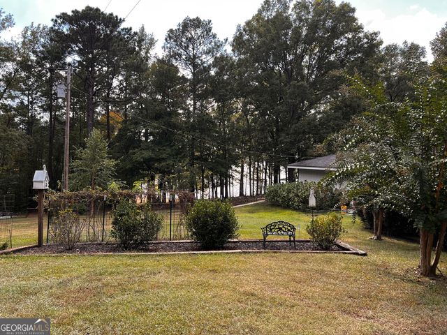 24 N Brooks Road, Lagrange, GA 30240