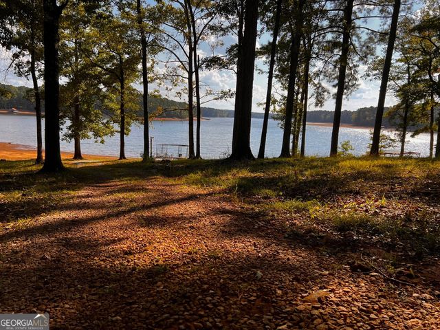 24 N Brooks Road, Lagrange, GA 30240