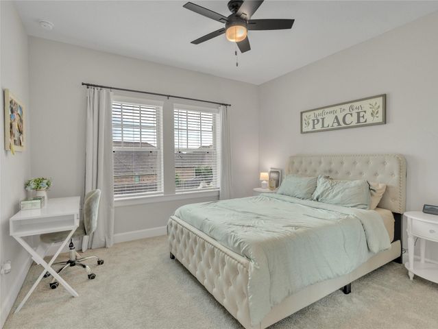 5619 Diamond Dust Drive, Richmond, TX 77469