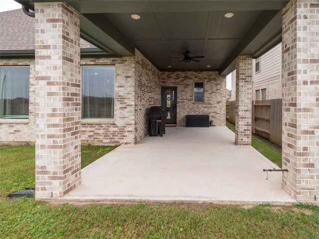 5619 Diamond Dust Drive, Richmond, TX 77469