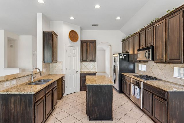 2019 Tattler DR, Cedar Park, TX 78613