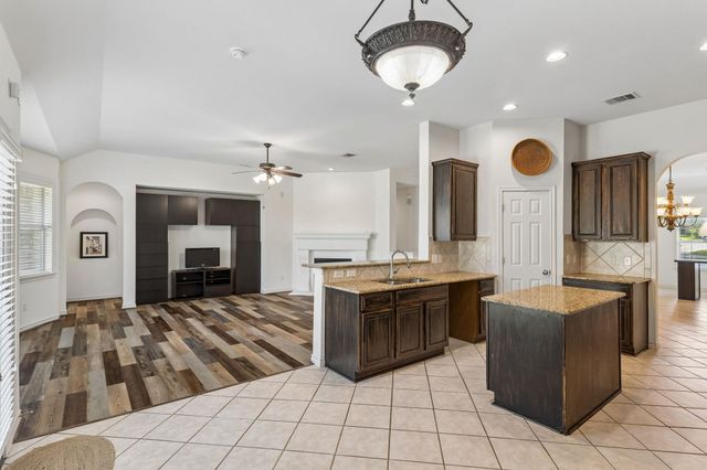 2019 Tattler DR, Cedar Park, TX 78613