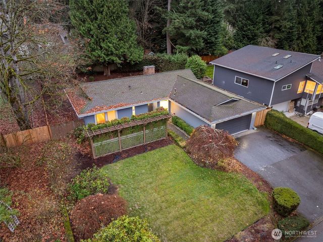 9024 171st Avenue NE, Redmond, WA 98052
