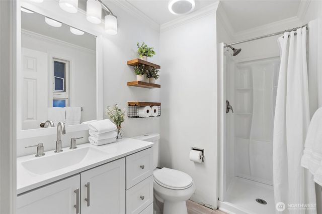 9024 171st Avenue NE, Redmond, WA 98052