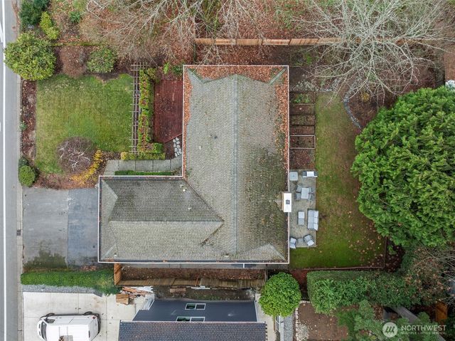 9024 171st Avenue NE, Redmond, WA 98052