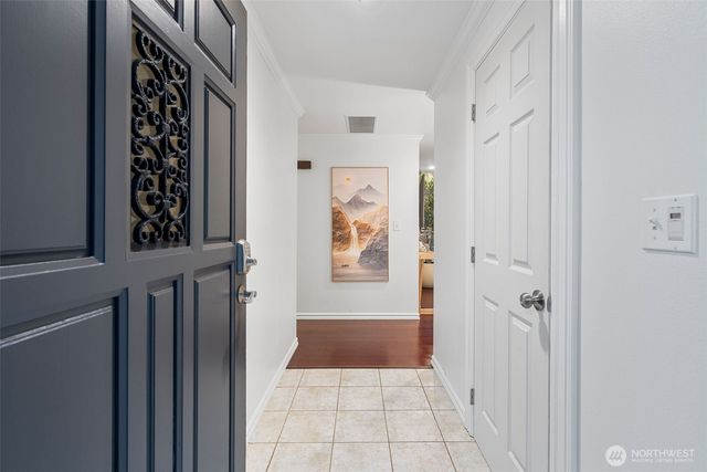 9024 171st Avenue NE, Redmond, WA 98052