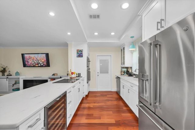 1901 MARLIN DRIVE, Belleair Bluffs, FL 33770