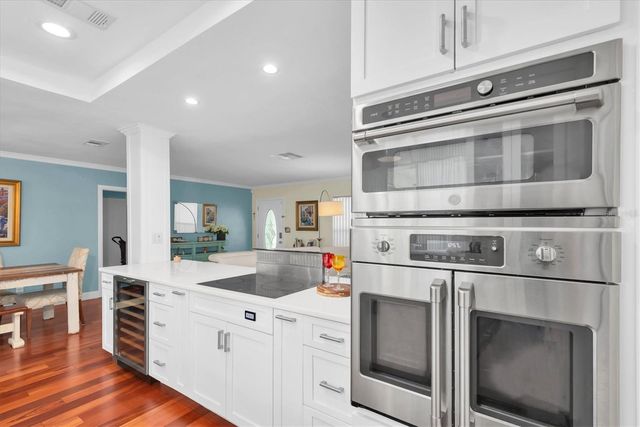 1901 MARLIN DRIVE, Belleair Bluffs, FL 33770