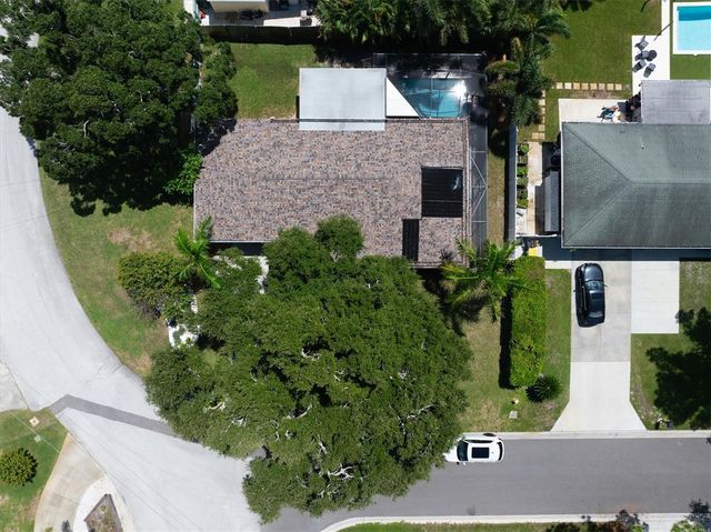 1901 MARLIN DRIVE, Belleair Bluffs, FL 33770
