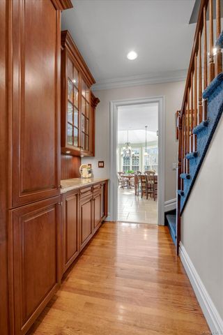 233 Everit Avenue, Hewlett Harbor, NY 11557