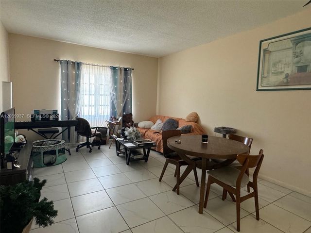 2200 E Hallandale Beach Boulevard 112, Hallandale Beach, FL 33009