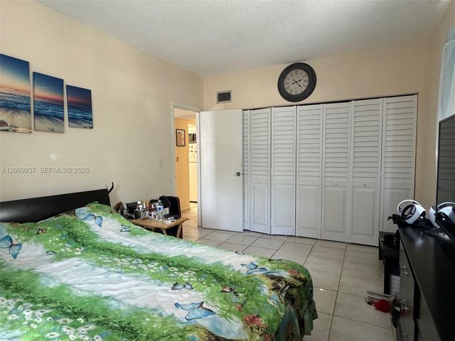 2200 E Hallandale Beach Boulevard 112, Hallandale Beach, FL 33009