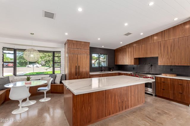 7340 N 6TH Way, Phoenix, AZ 85020