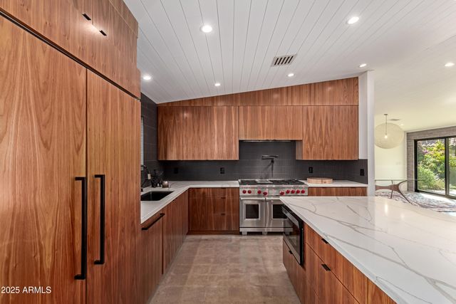 7340 N 6TH Way, Phoenix, AZ 85020