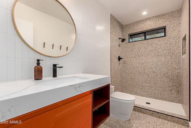 7340 N 6TH Way, Phoenix, AZ 85020