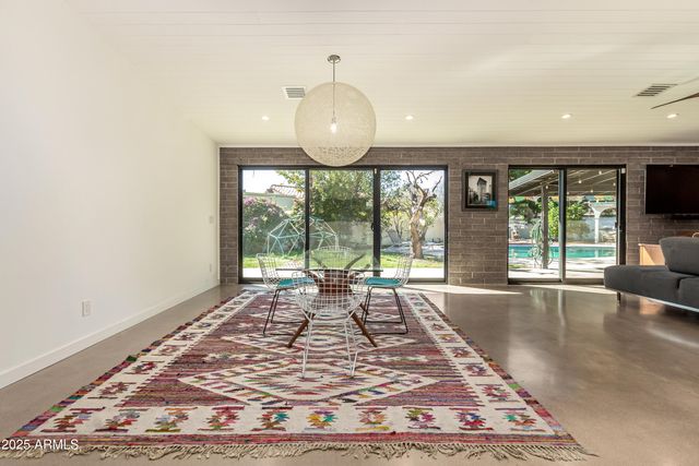 7340 N 6TH Way, Phoenix, AZ 85020