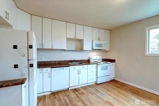 1807 S L Street, Tacoma, WA 98405