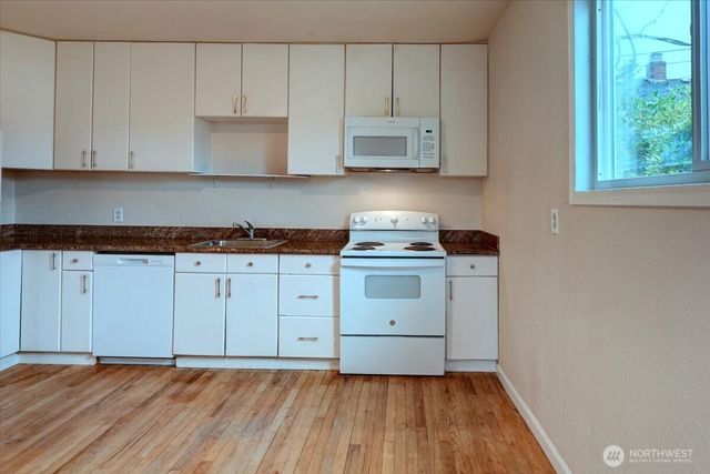 1807 S L Street, Tacoma, WA 98405