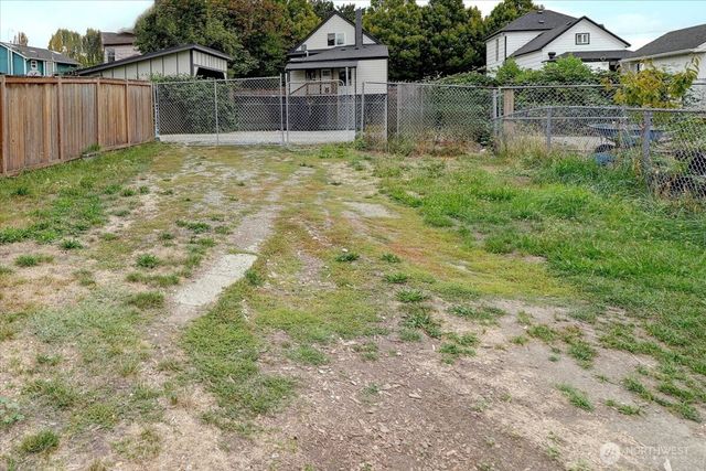 1807 S L Street, Tacoma, WA 98405