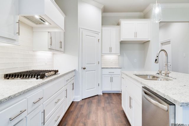 12071 Clare Ct, Geismar, LA 70734