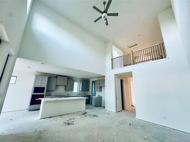 820 Sage Thrasher CIR, Dripping Springs, TX 78620