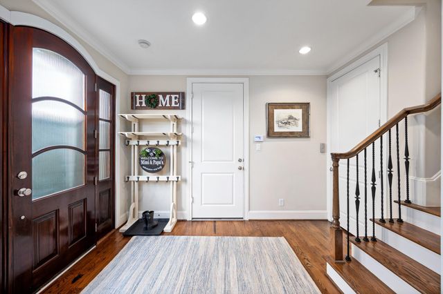 1230 W Bell Street, Houston, TX 77019