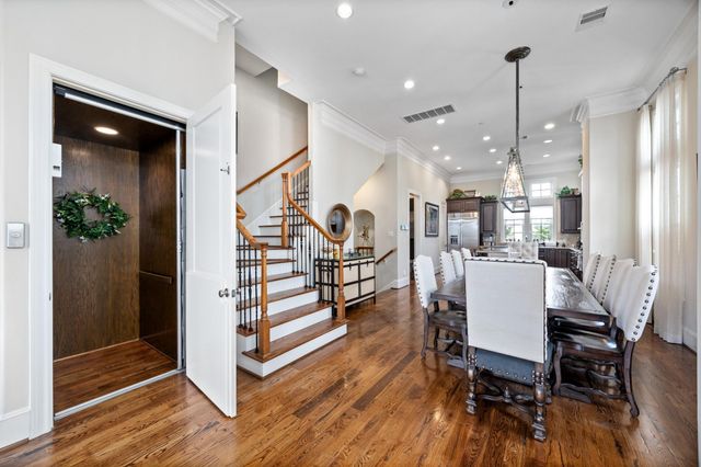 1230 W Bell Street, Houston, TX 77019