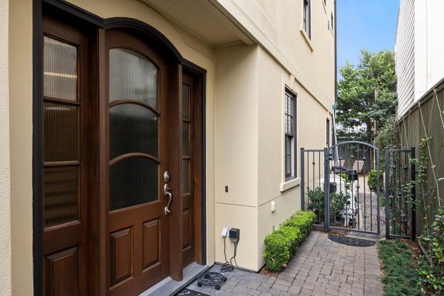 1230 W Bell Street, Houston, TX 77019