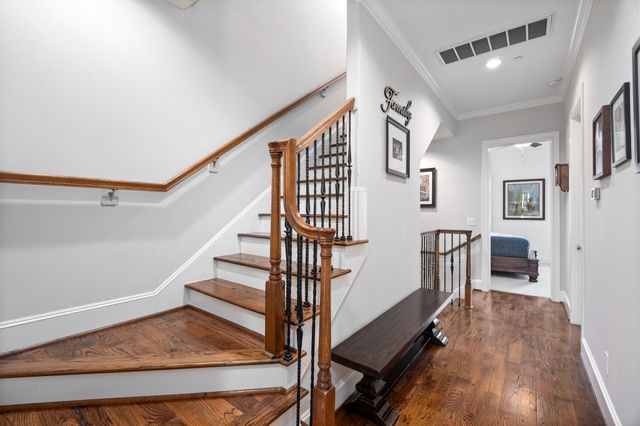 1230 W Bell Street, Houston, TX 77019