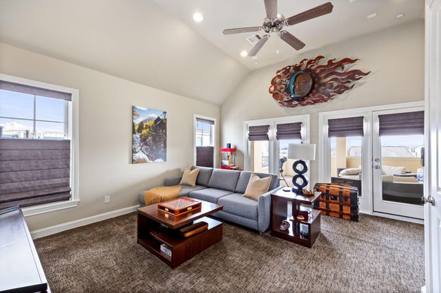 1230 W Bell Street, Houston, TX 77019