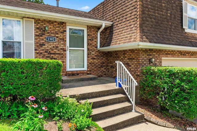 1302 JEFFERSON Street, Pekin, IL 61554