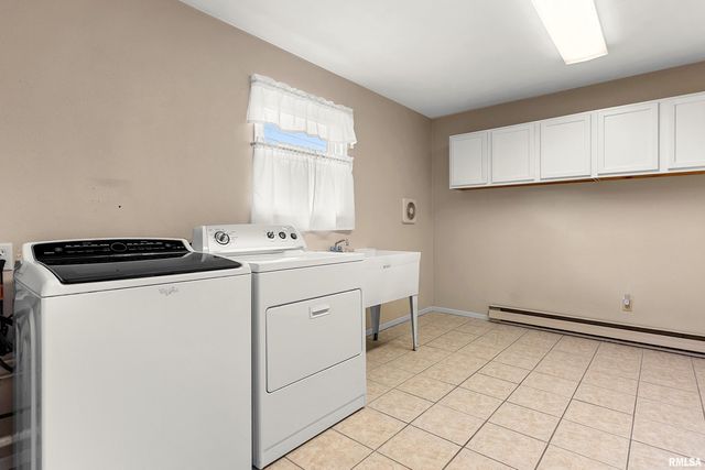 1302 JEFFERSON Street, Pekin, IL 61554
