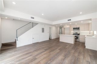 1245 N New Hampshire Ave #8, Los Angeles, CA 90029