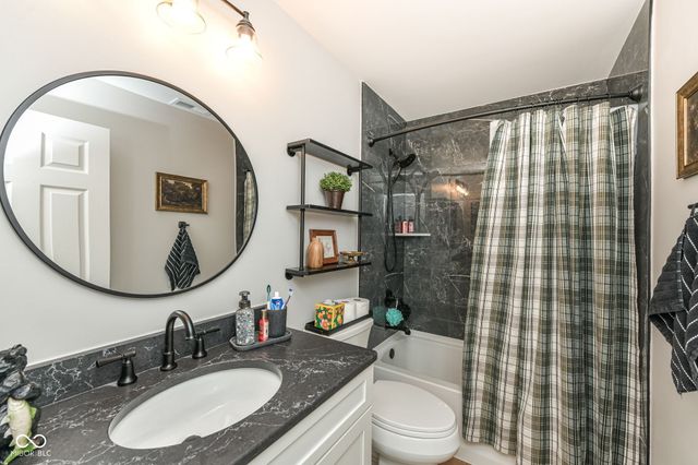 12517 Timber Creek Drive UNIT 4, Carmel, IN 46032