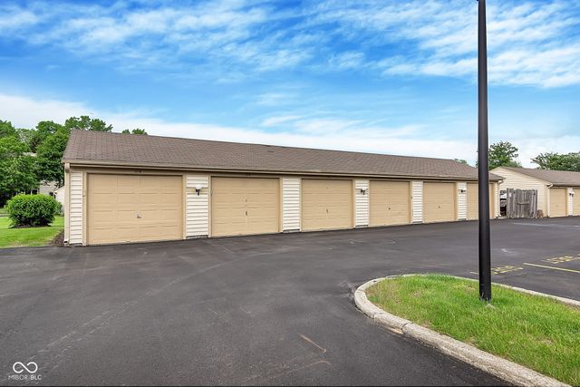 12517 Timber Creek Drive UNIT 4, Carmel, IN 46032