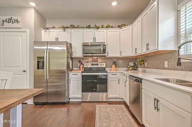 2552 Bridgeforth Crossing, Kingsport, TN 37664