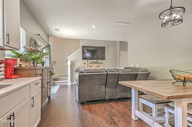 2552 Bridgeforth Crossing, Kingsport, TN 37664