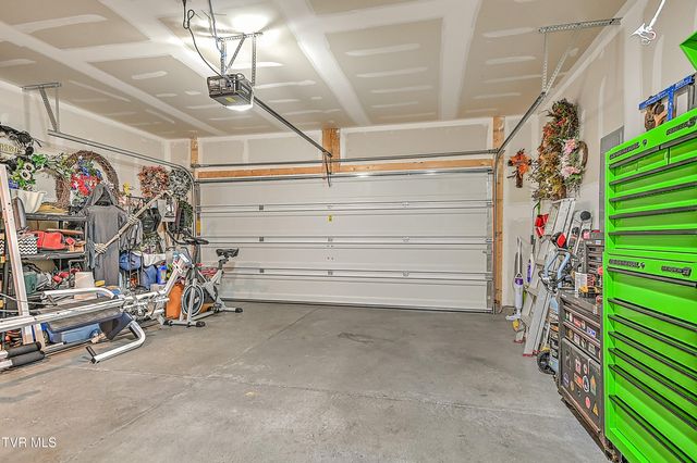 2552 Bridgeforth Crossing, Kingsport, TN 37664
