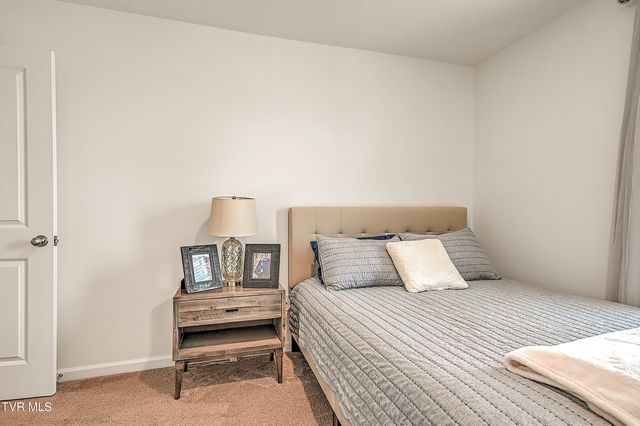 2552 Bridgeforth Crossing, Kingsport, TN 37664