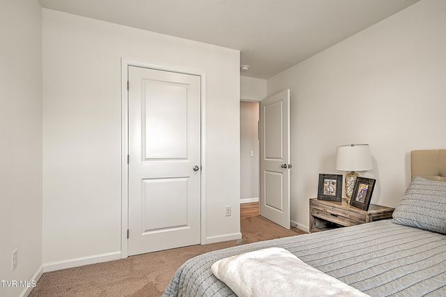 2552 Bridgeforth Crossing, Kingsport, TN 37664