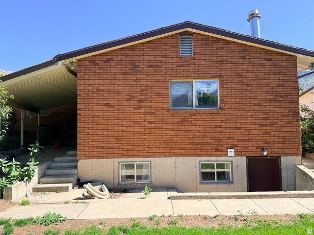 2443 N 575 E, North Ogden, UT 84414