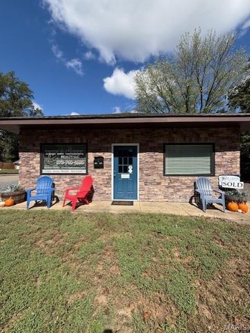 801 Ste Genevieve Avenue, Farmington, MO 63640